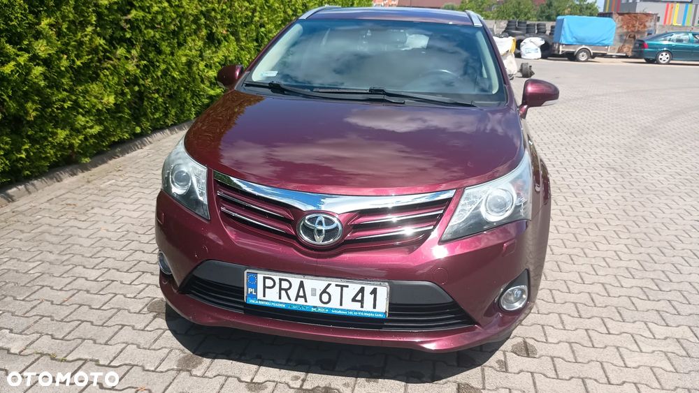 Toyota Avensis 1.8 Sol plus NAVI - 1
