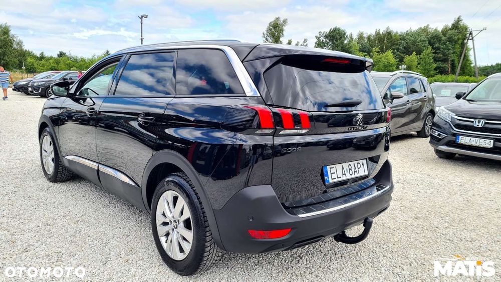 Peugeot 5008 - 23