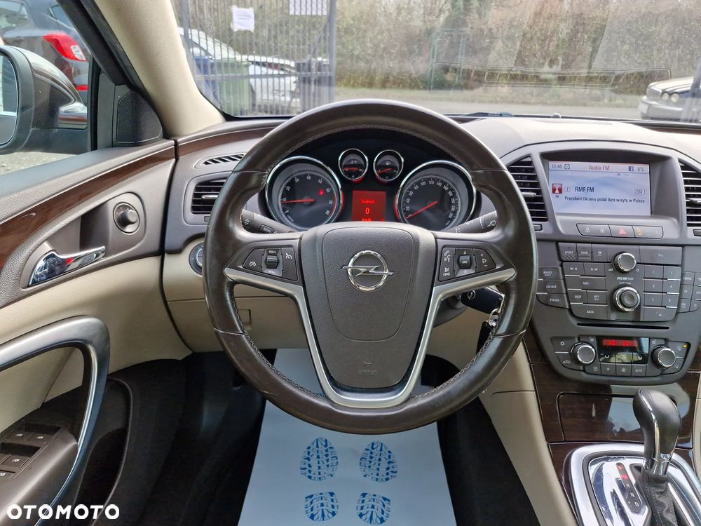 Opel Insignia 2.0 Turbo 4x4 Cosmo - 31
