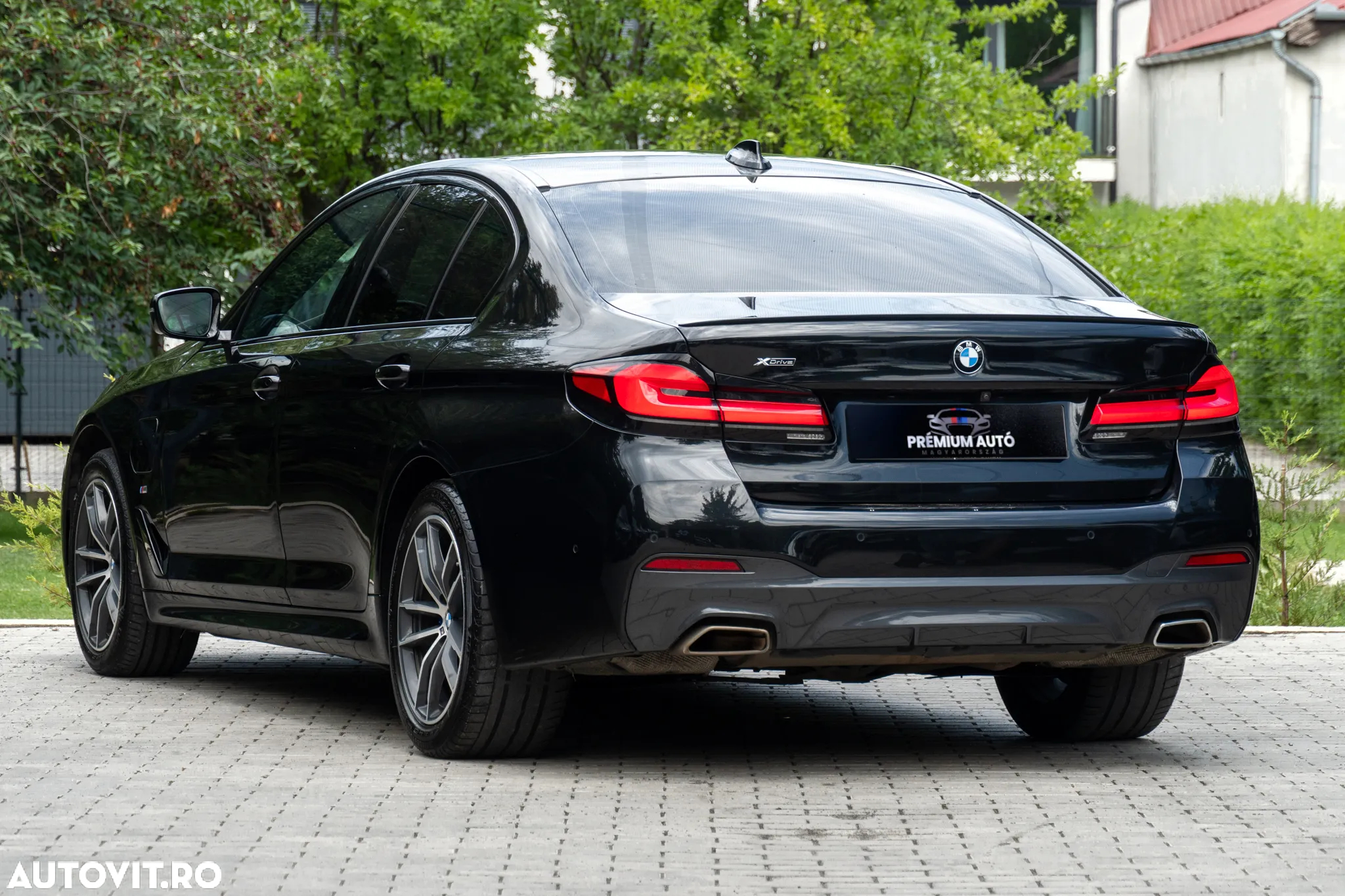 BMW Seria 5 530e xDrive AT PHEV - 4