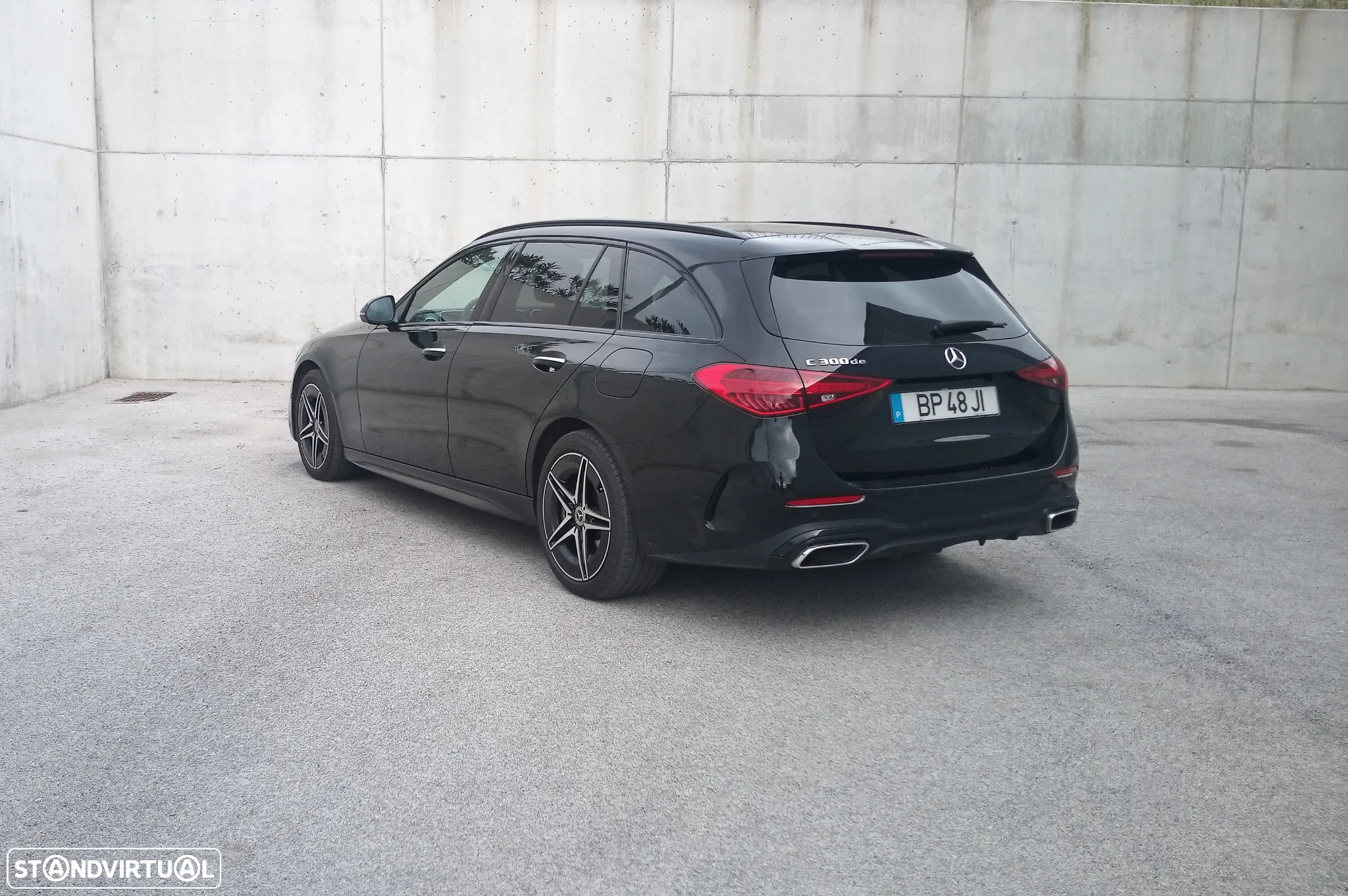 Mercedes-Benz C 300 de AMG Line - 19