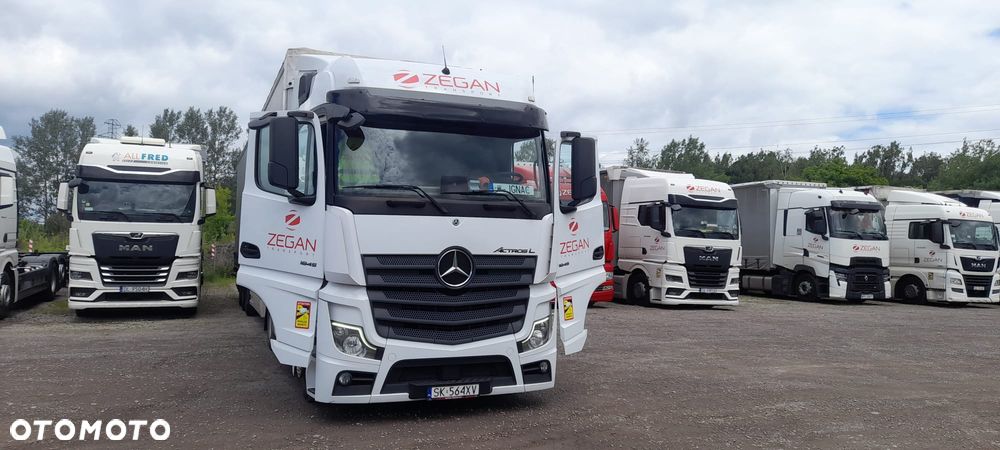 Mercedes-Benz Actros 1845 BigSpace/ Low Deck / Tachograf 2gen. - 9