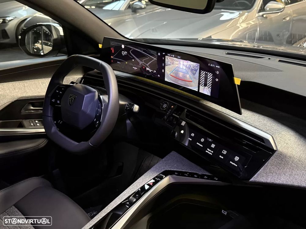 Peugeot 3008 1.2 Hybrid Allure Pack e-DCS6 - 29