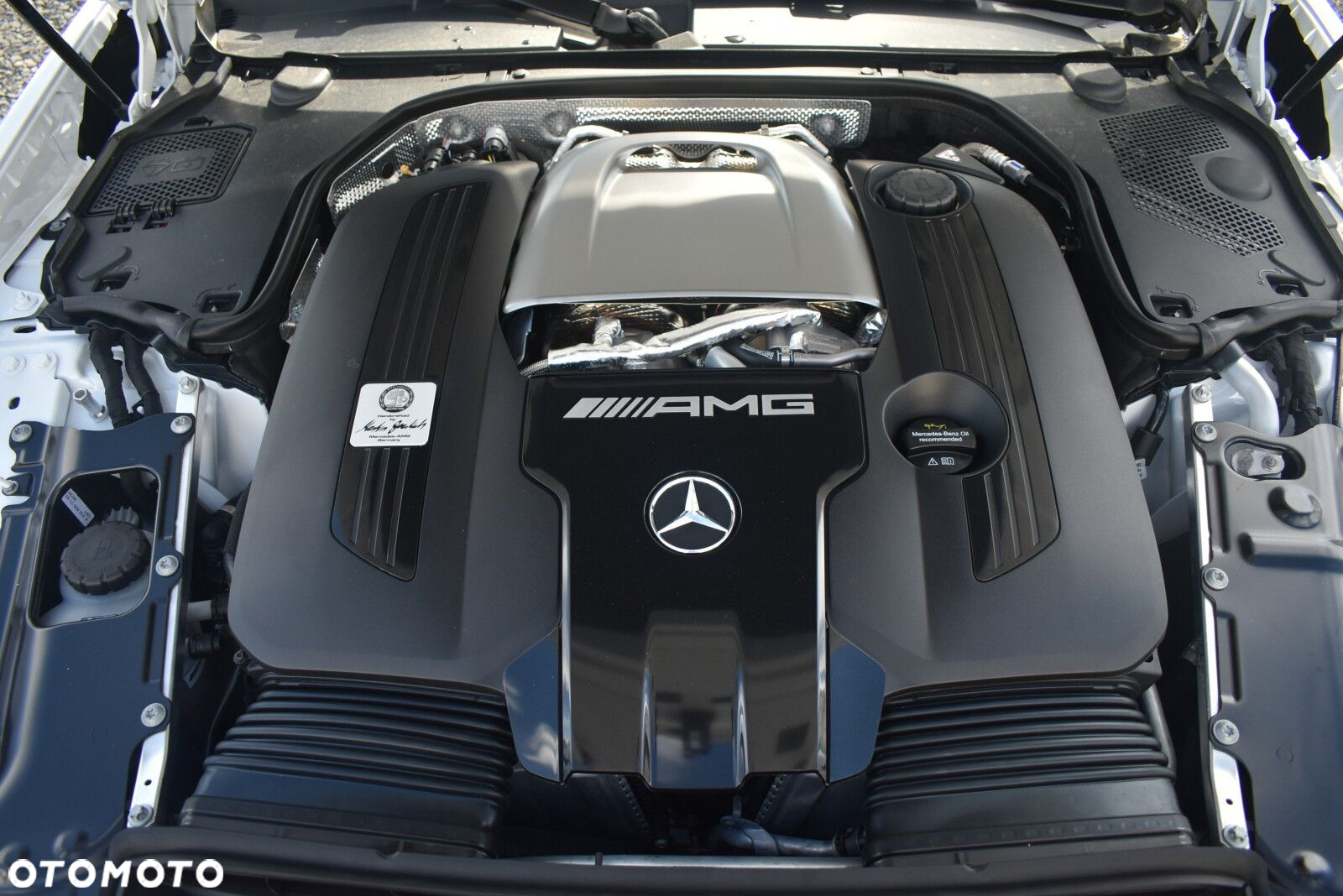 Mercedes-Benz AMG GT - 13