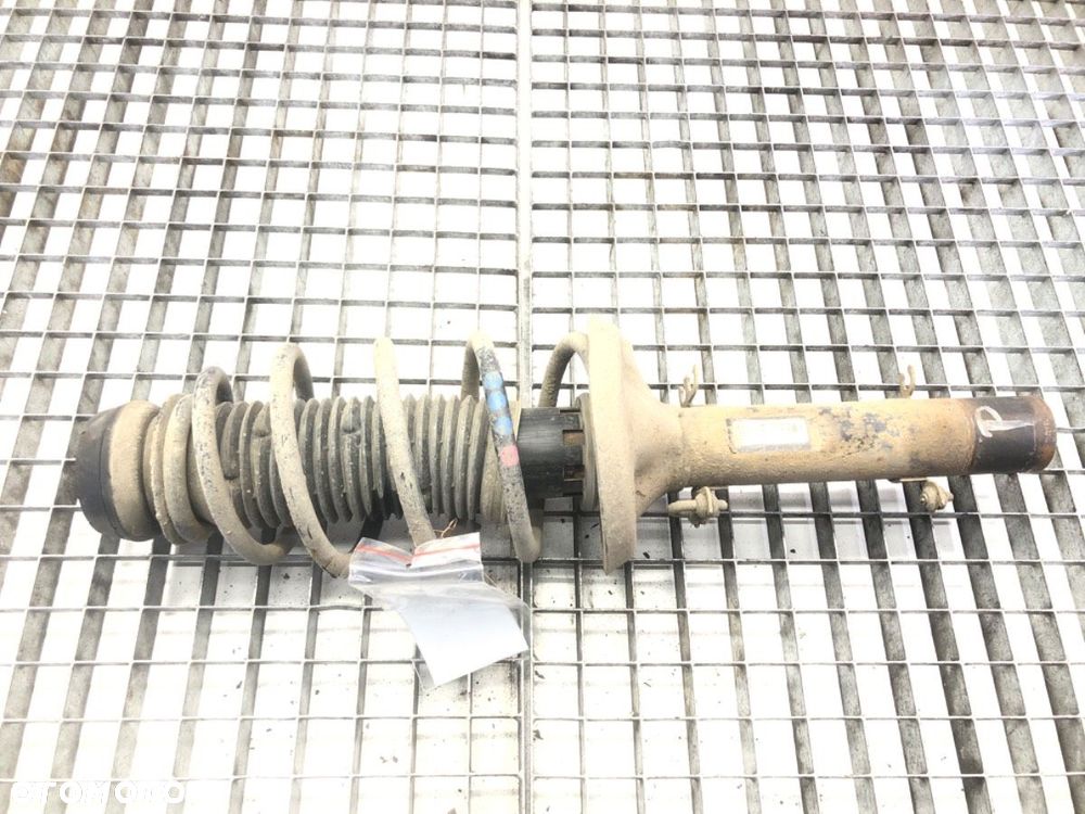 AMORTYZATOR PRAWY PRZÓD - 86.00 PLN - AUDI A3 (8L1) 1996 - 2006 1.6 74 kW [101 KM] benzyna 1996 - - 1