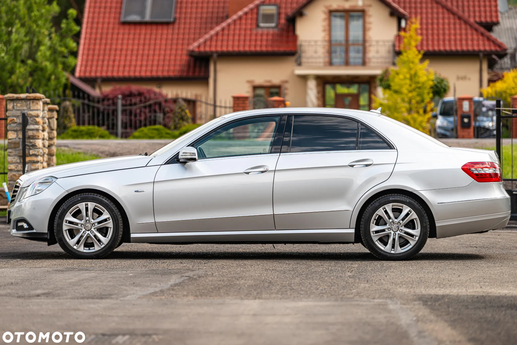 Mercedes-Benz Klasa E 200 T BlueTEC 7G-TRONIC Avantgarde - 15