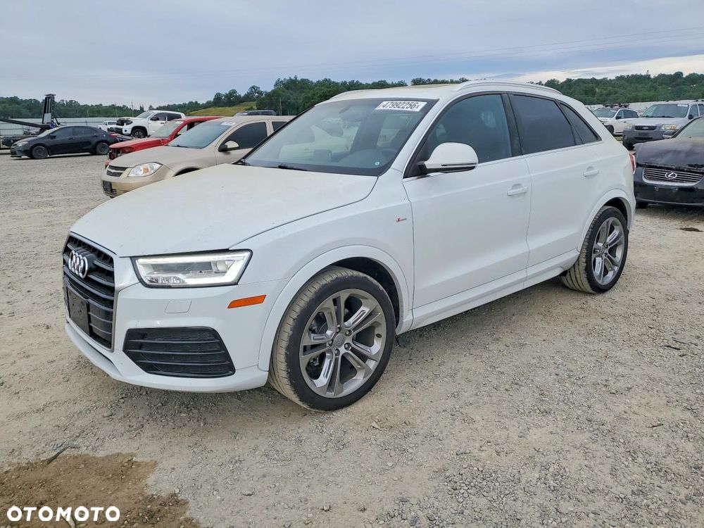 Audi Q3 - 1