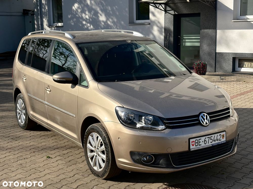 Volkswagen Touran 1.4 TGI BlueMotion DSG Cup - 2