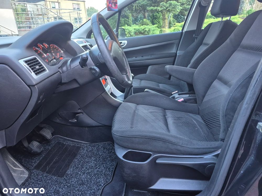 Peugeot 307 110 OXYGO - 14