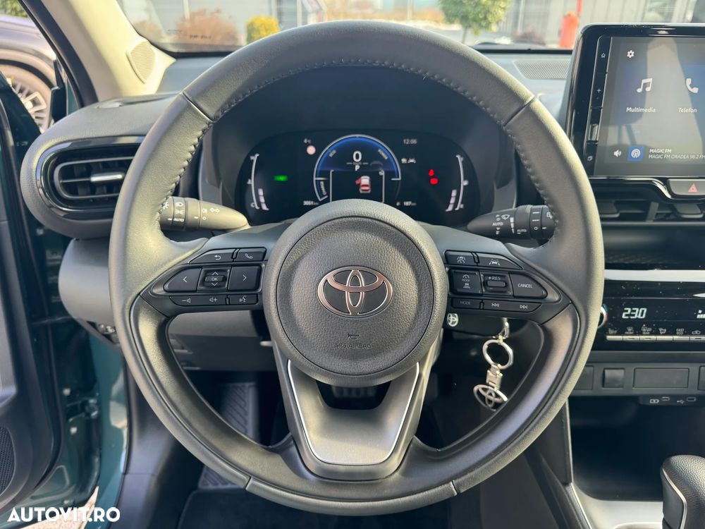 Toyota Yaris Cross 1.5 VVT-i HSD 116 4x2 HEV Active - 14