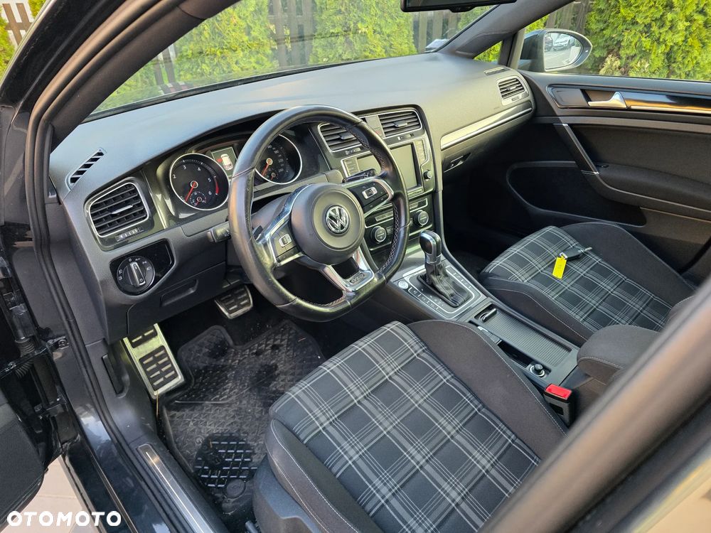 Volkswagen Golf GTD 2.0 TDI SCR DSG - 23
