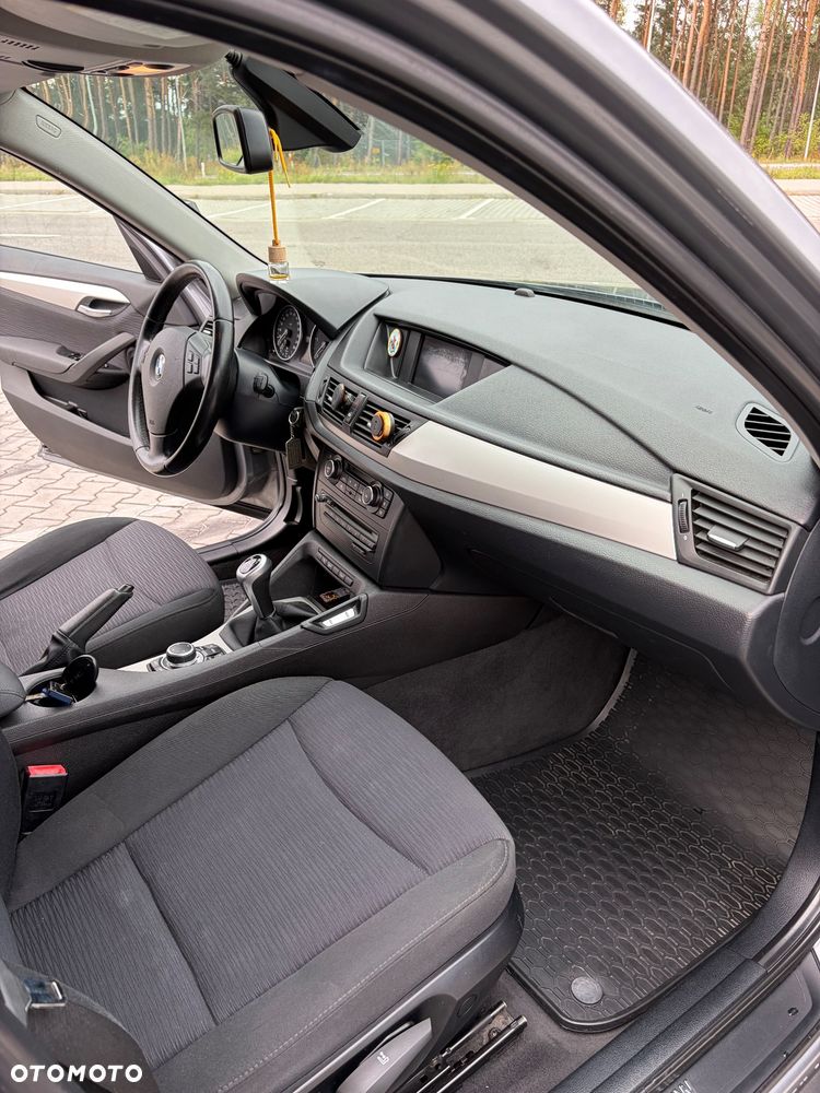 BMW X1 sDrive18d - 16