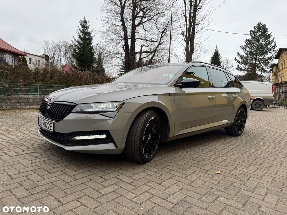 Skoda Superb 2.0 TDI DSG Sportline - 19