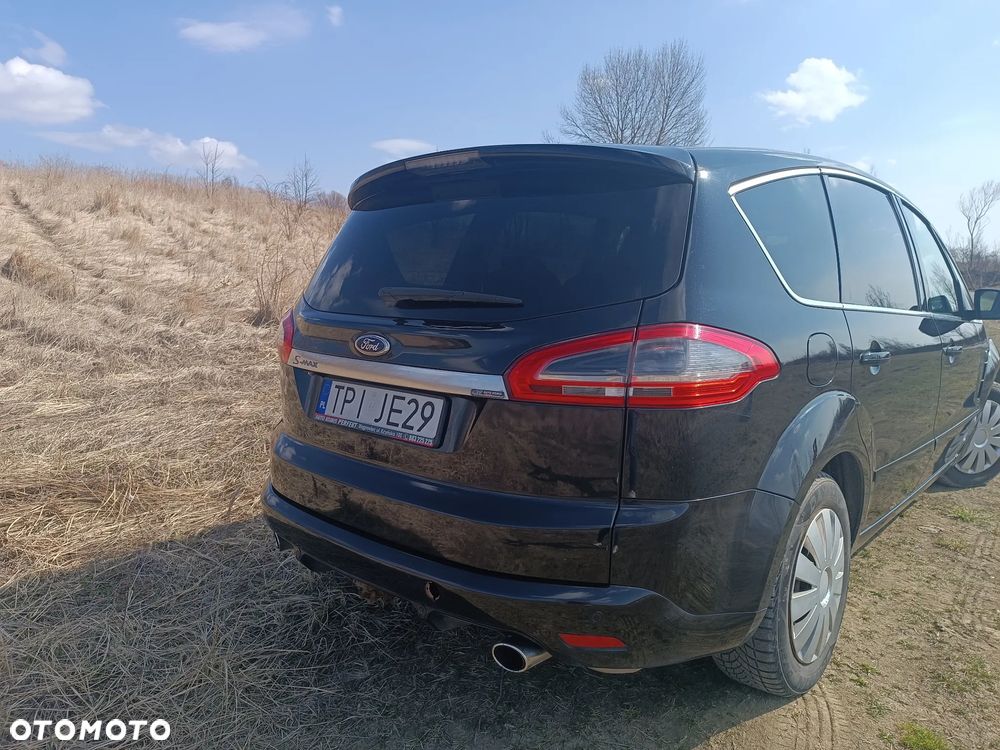 Ford S-Max - 8