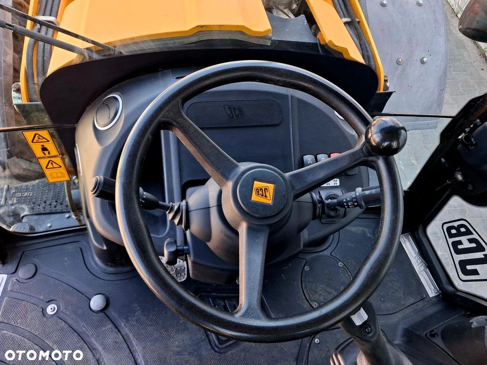 JCB Koparko ładowarka 4CX AEC - 4