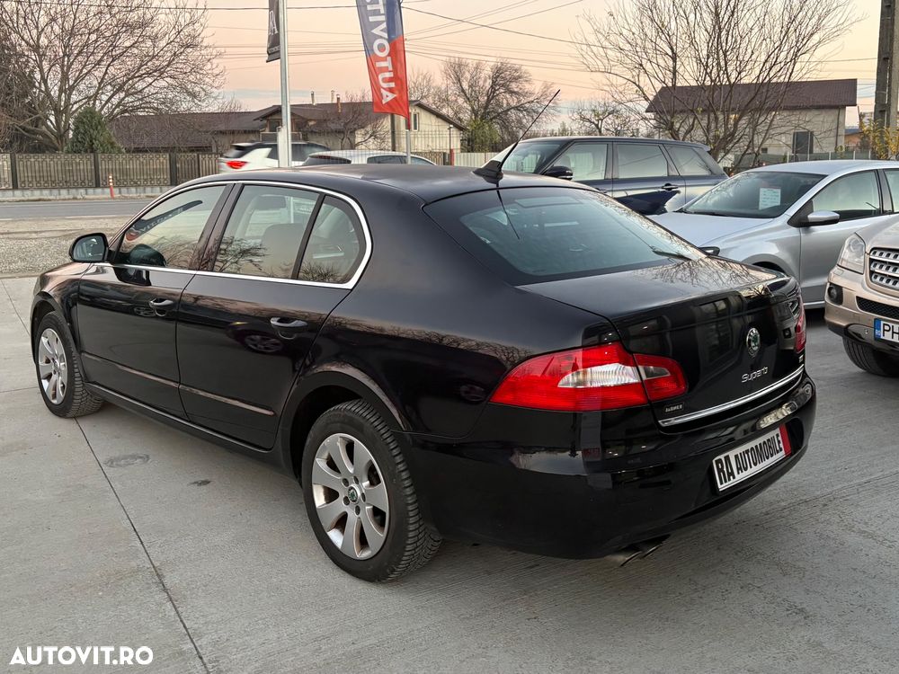 Skoda Superb 2.0 TDI DSG Elegance - 13