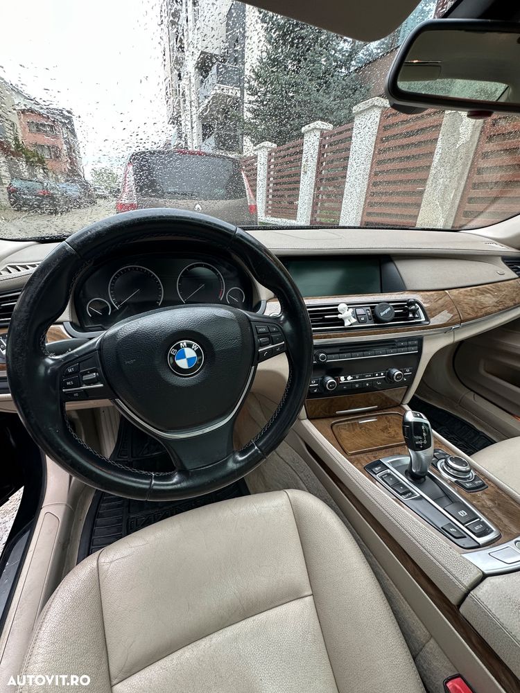 BMW Seria 7 730d Aut. - 4