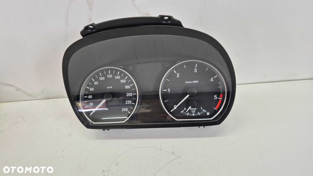 bmw I e81 e87 licznik zegar zegary europa 2.0D - 4