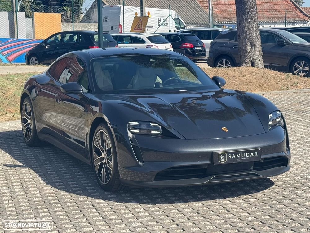 Porsche Taycan - 18