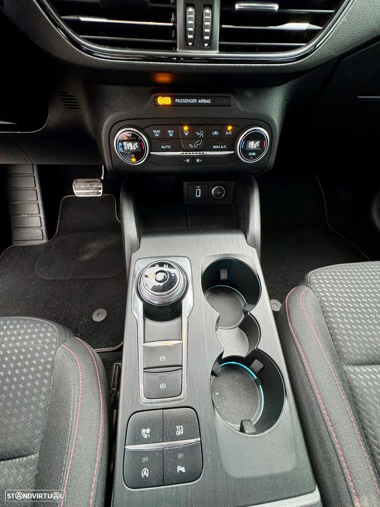 Ford Focus 1.5 TDCi ST-Line DPS - 17