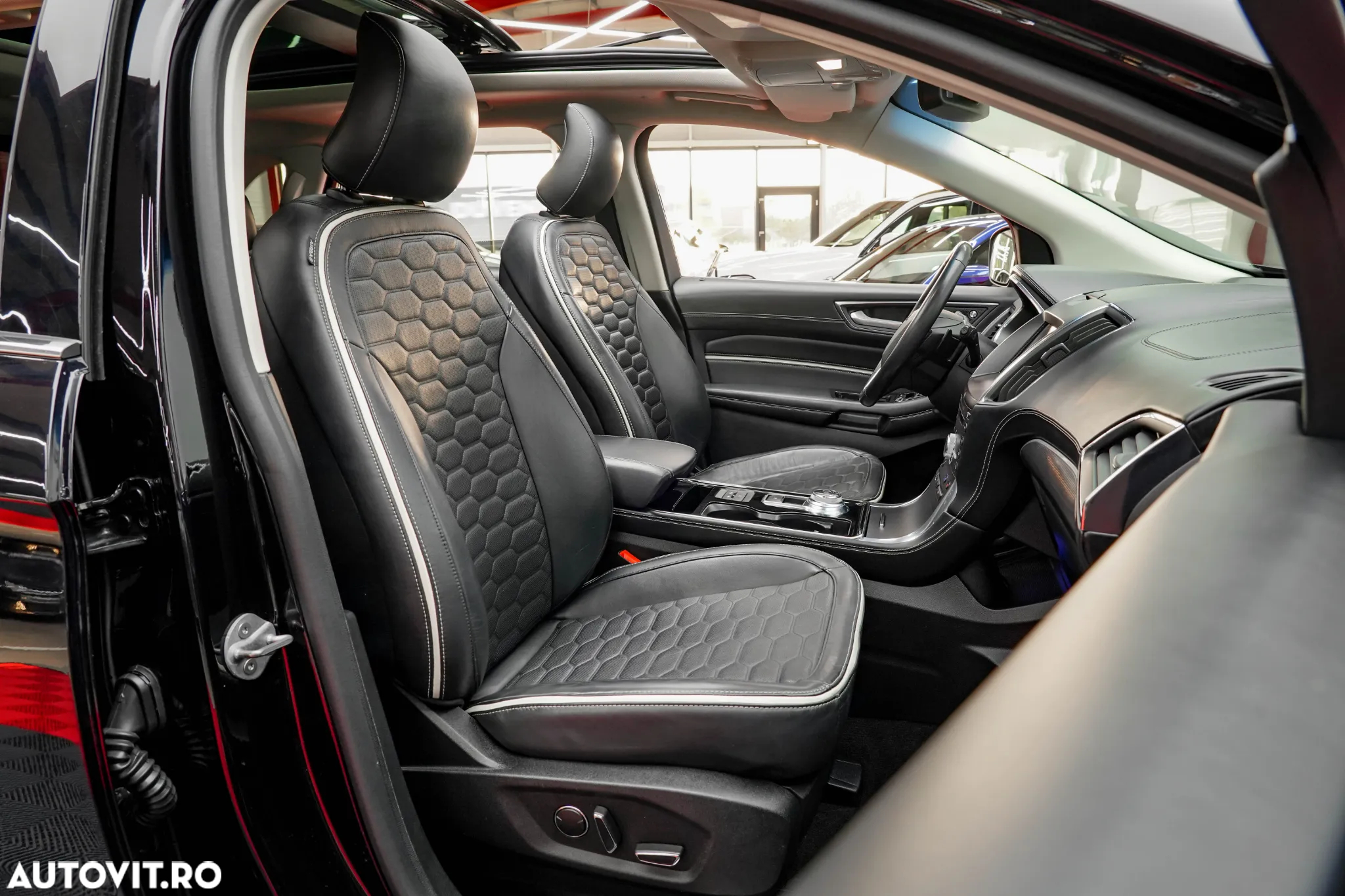 Ford Edge 2.0 Panther A8 AWD Vignale - 8