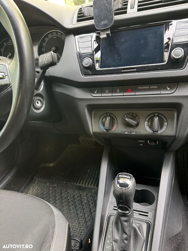 Skoda Fabia - 3