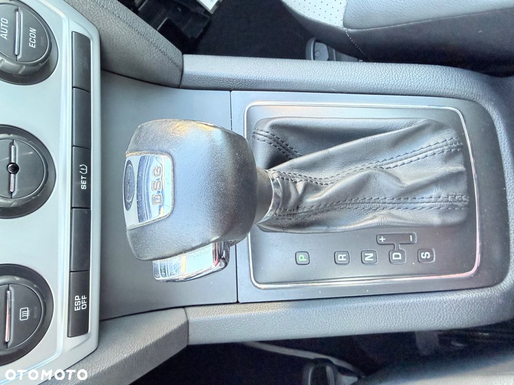 Skoda Octavia 2.0 TDI DPF RS DSG - 11