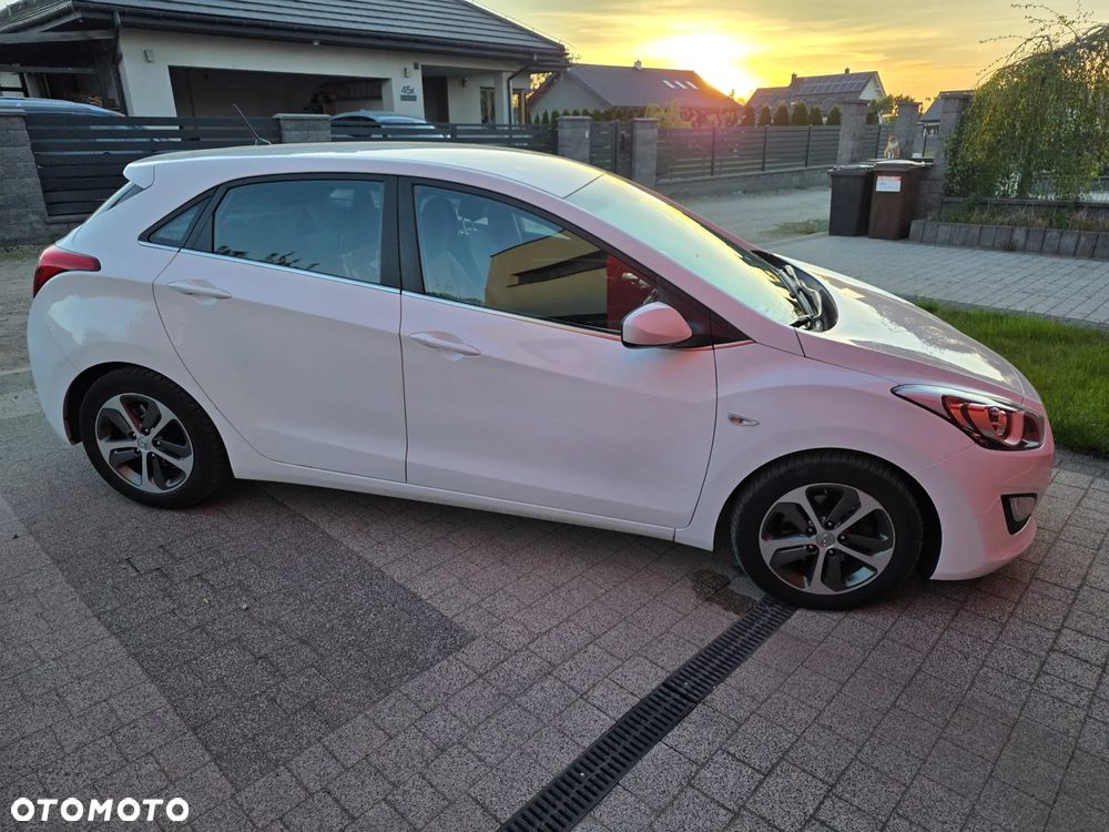 Hyundai i30 1.6 CRDi Comfort - 8