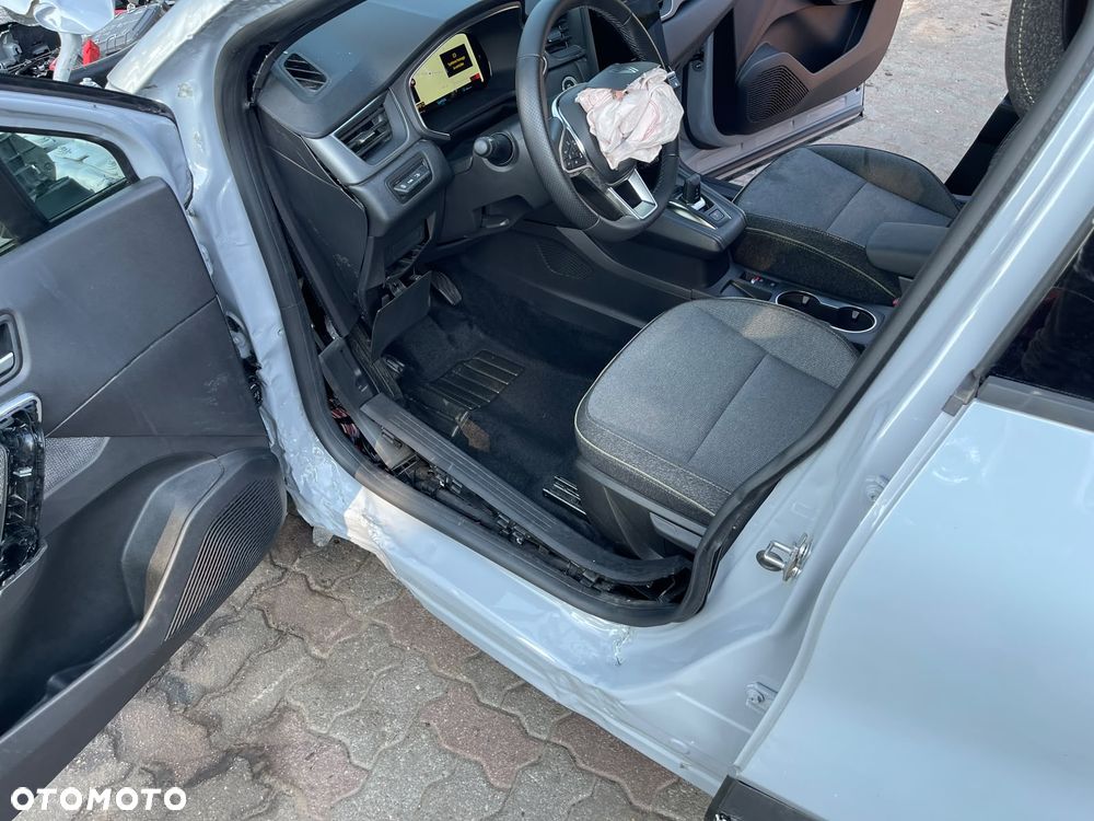 Renault Captur 1.8 E-TECH Full Hybrid 160 Techno - 20