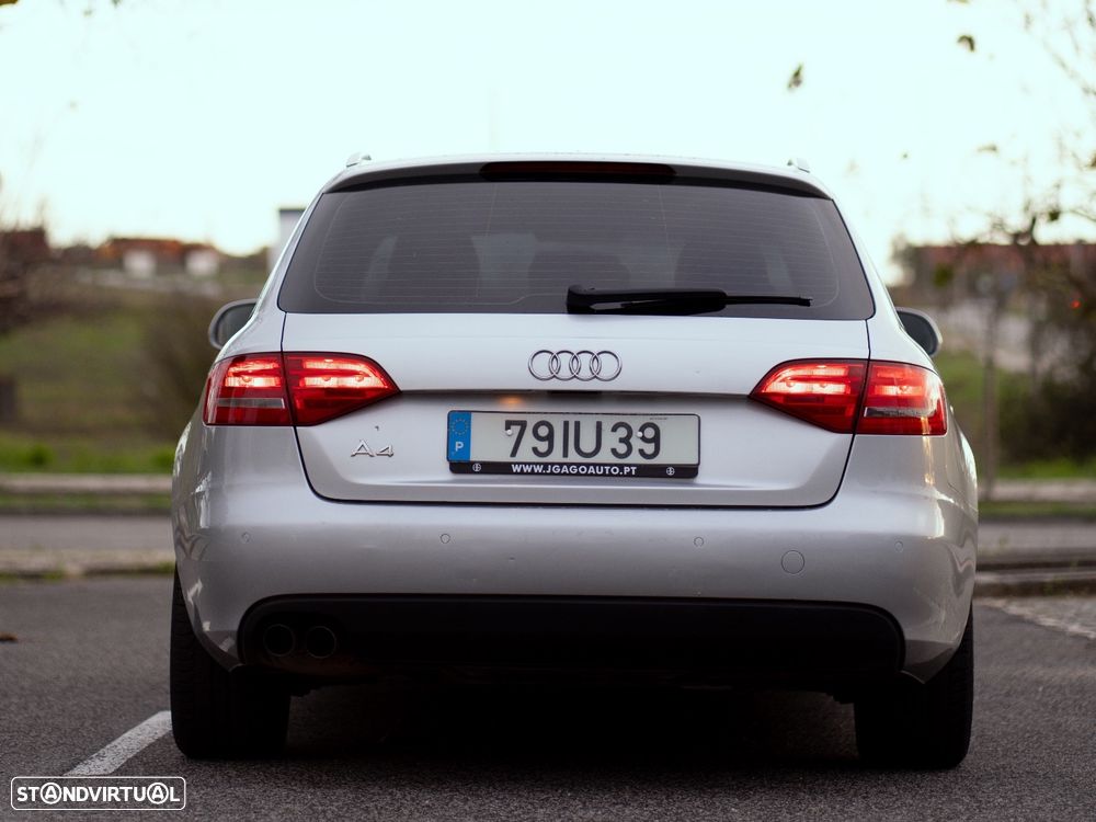 Audi A4 Avant 2.0 TDI - 1
