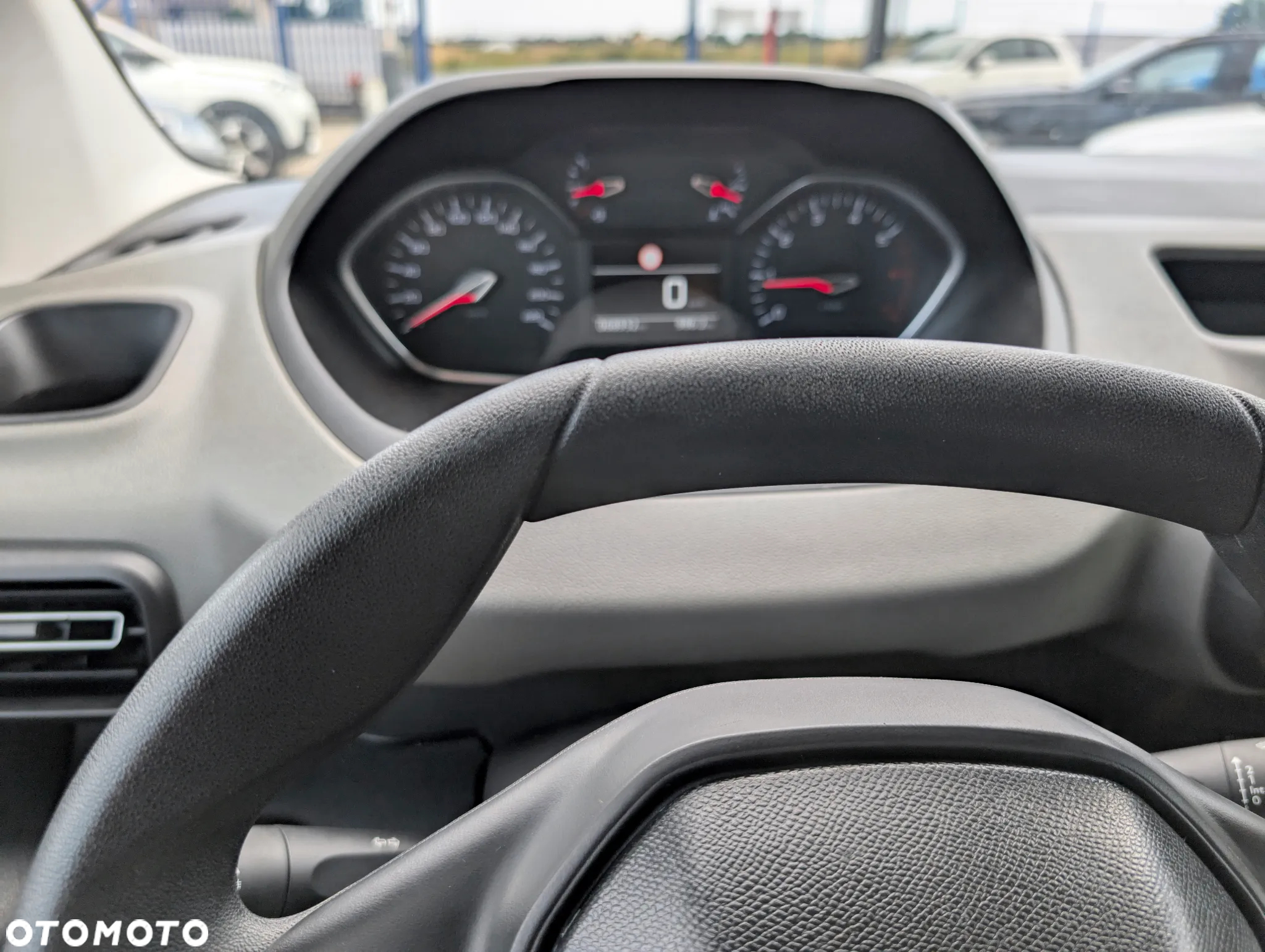 Peugeot Rifter 1.5 BlueHDI Active - 23