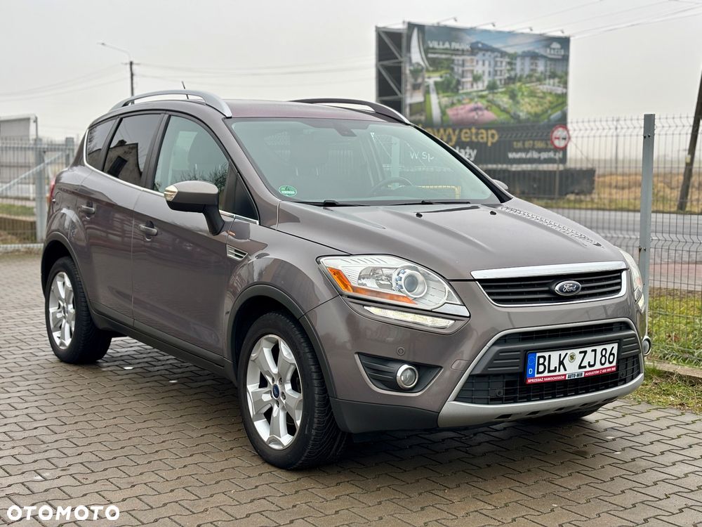 Ford Kuga 2.0 TDCi 4x4 Titanium - 2