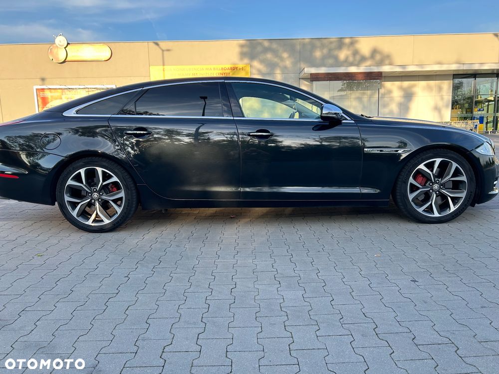 Jaguar XJ 5.0 V8 LWB Portfolio - 11