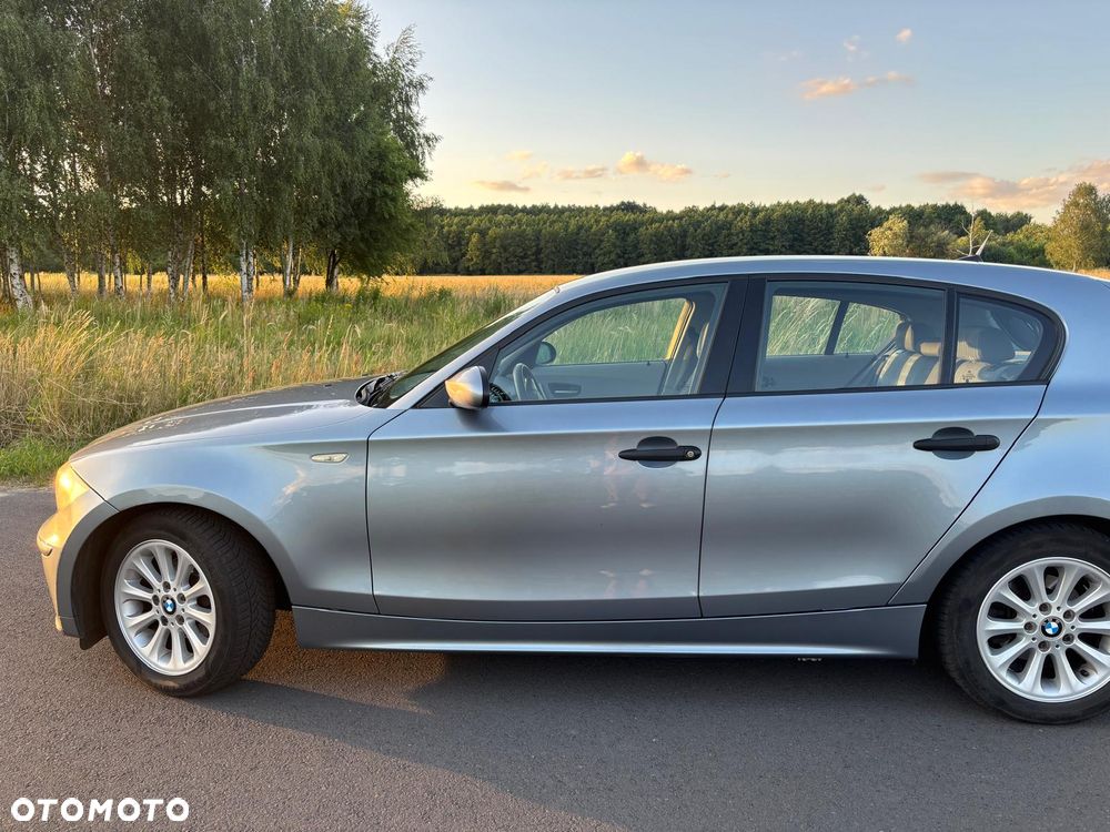 BMW Seria 1 - 24