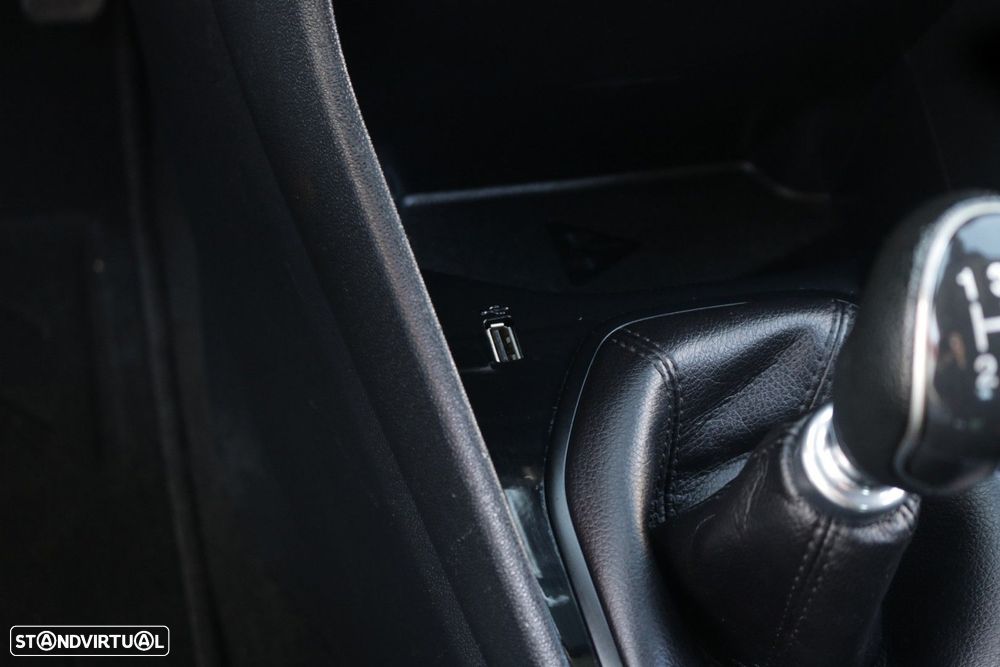 Ford Fiesta 1.5 TDCi Connected - 50