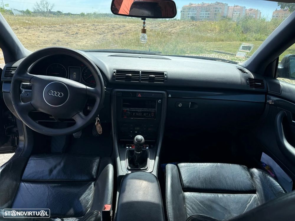 Audi A4 Avant 1.9 TDI - 8
