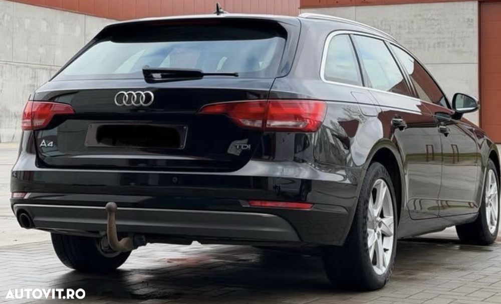 Audi A4 2.0 TDI S tronic Sport - 3