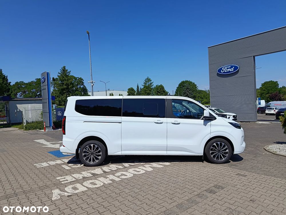 Ford Tourneo Custom 2.5 PHEV CVT 340 L2 Titanium X - 8