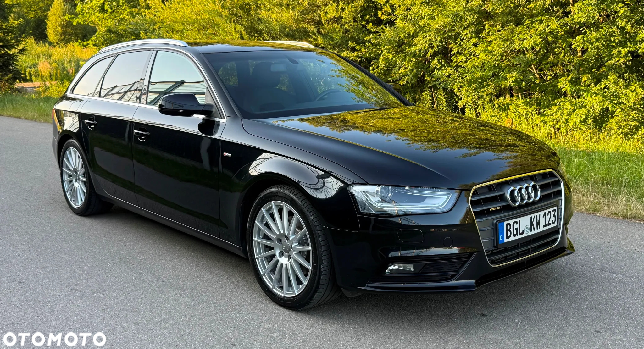 Audi A4 Avant 2.0 TDI DPF quattro S line Sportpaket - 29
