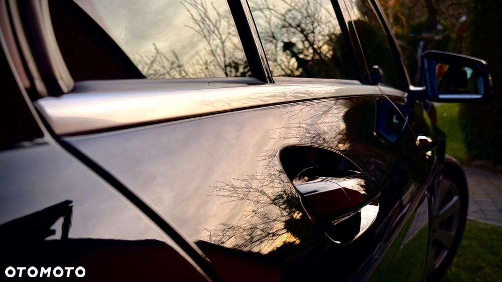 Mercedes-Benz Klasa C 200 T CGI BlueEFFICIENCY Avantgarde - 5