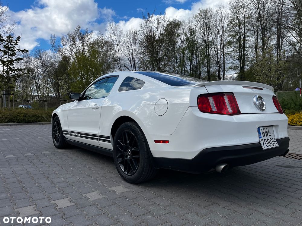 Ford Mustang 3.7 V6 Premium - 3