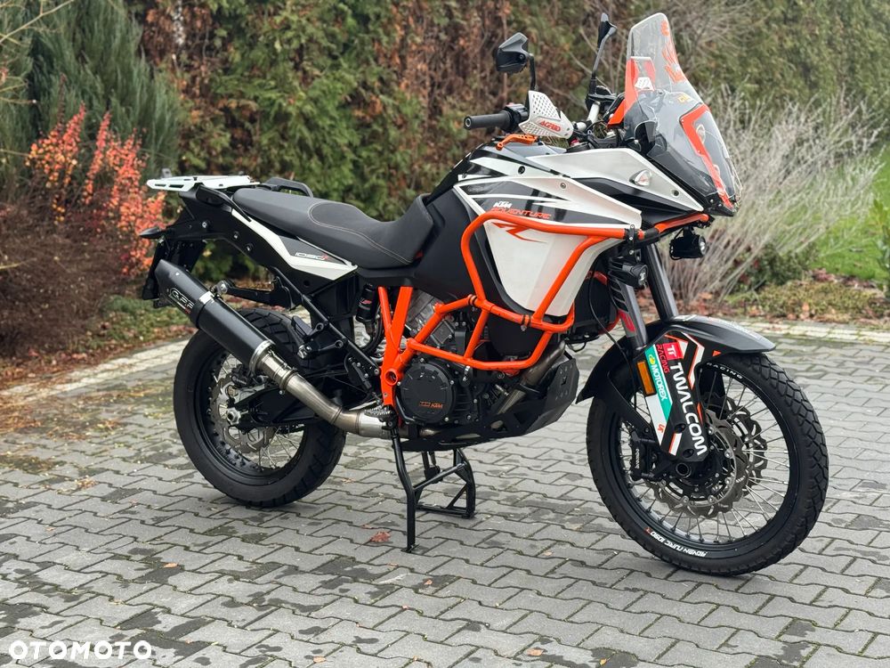 KTM Adventure - 2