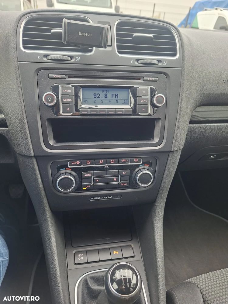 VOLKSWAGEN Golf 2010 — imagine 12