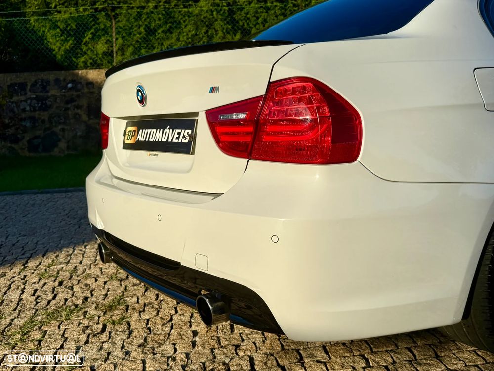 BMW 318 d Edition M Sport Shadow - 19