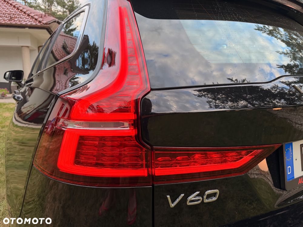 Volvo V60 T4 Geartronic Momentum Pro - 32