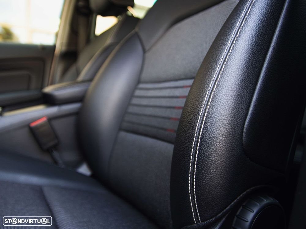 Mercedes-Benz B 180 (CDI) d 7G-DCT Urban - 32