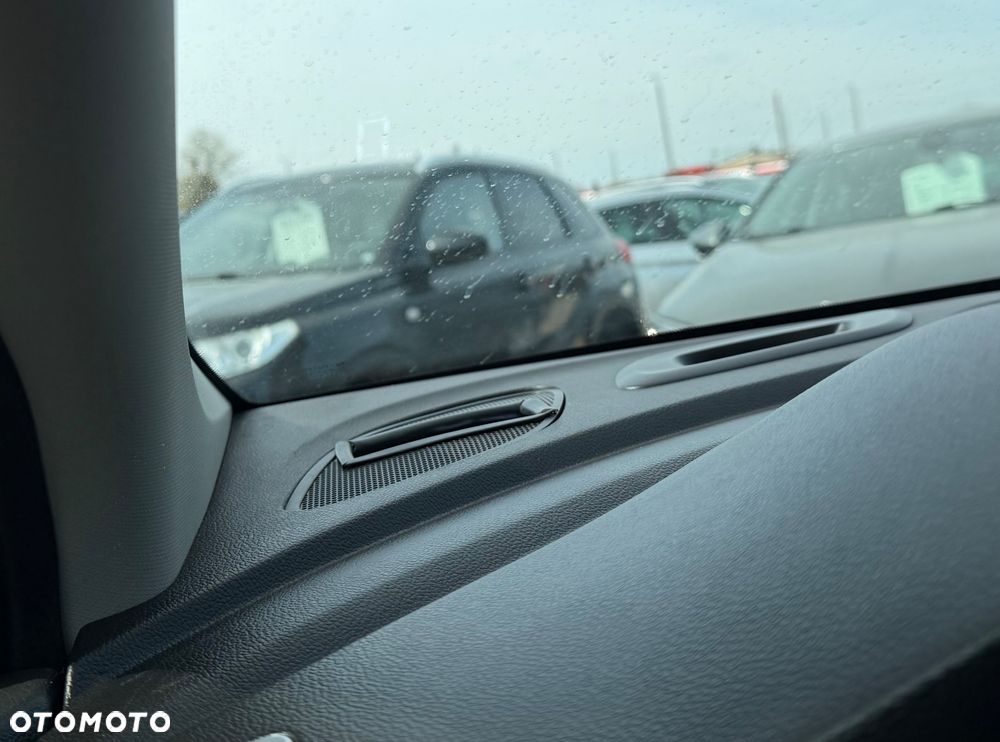 Opel Astra 1.4 Turbo Start/Stop Business - 17