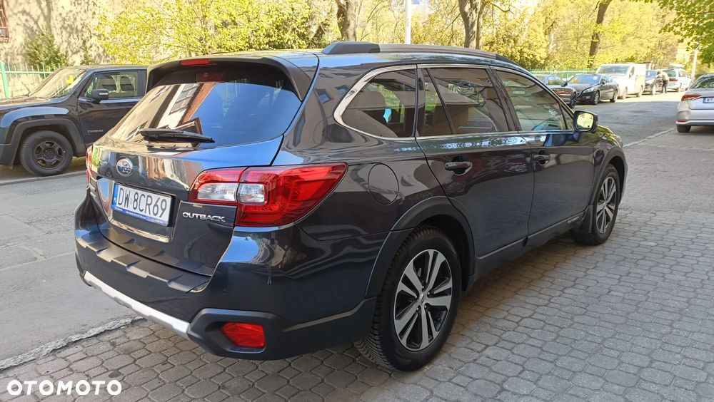 Subaru Outback 2.5i Exclusive - 5