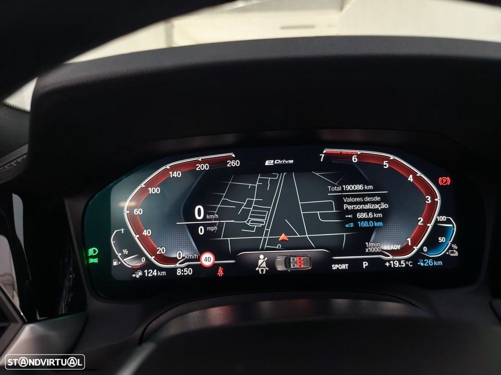 BMW 320 e Touring Auto - 25