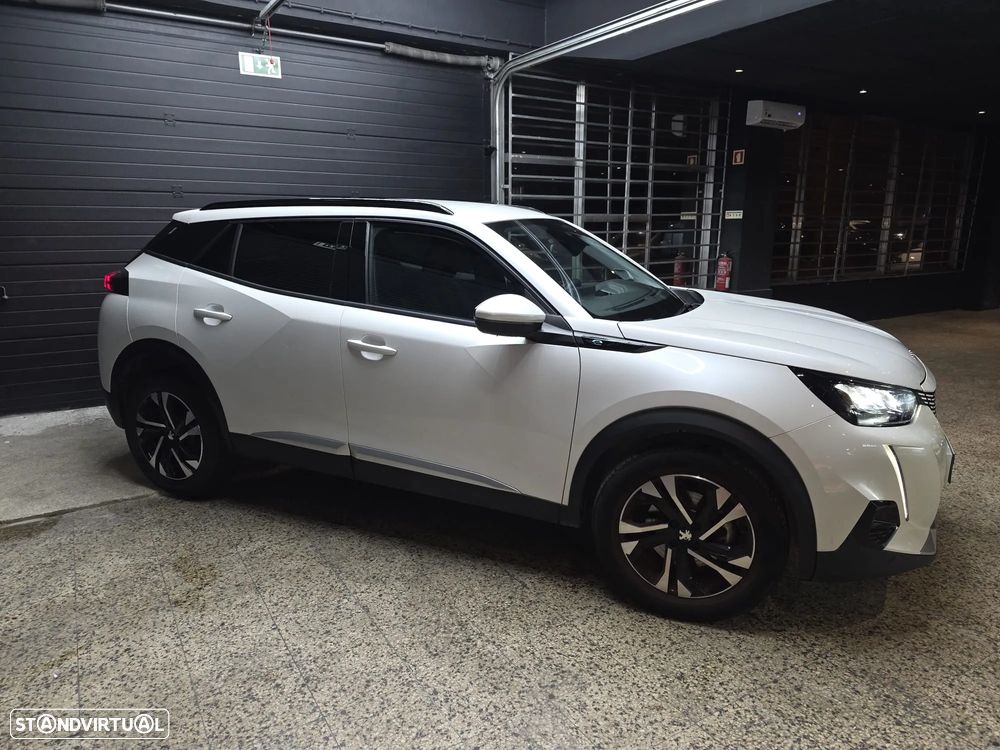 Peugeot e-2008 50 kWh Allure Pack - 11